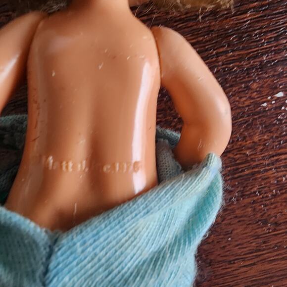 Vintage 1976 The Heart Family Rosebud & School Time Fun 1988 Barbie - Picture 6 of 6